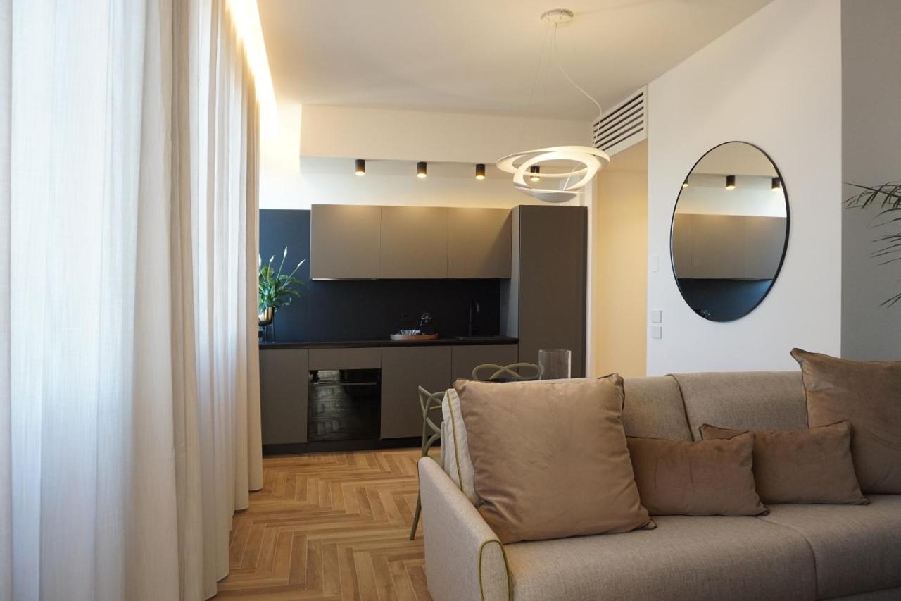 Yls Luxury Suites Milano Ngoại thất bức ảnh