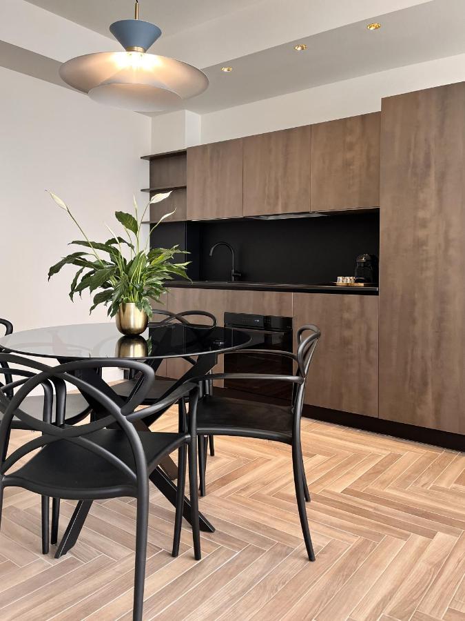 Yls Luxury Suites Milano Ngoại thất bức ảnh
